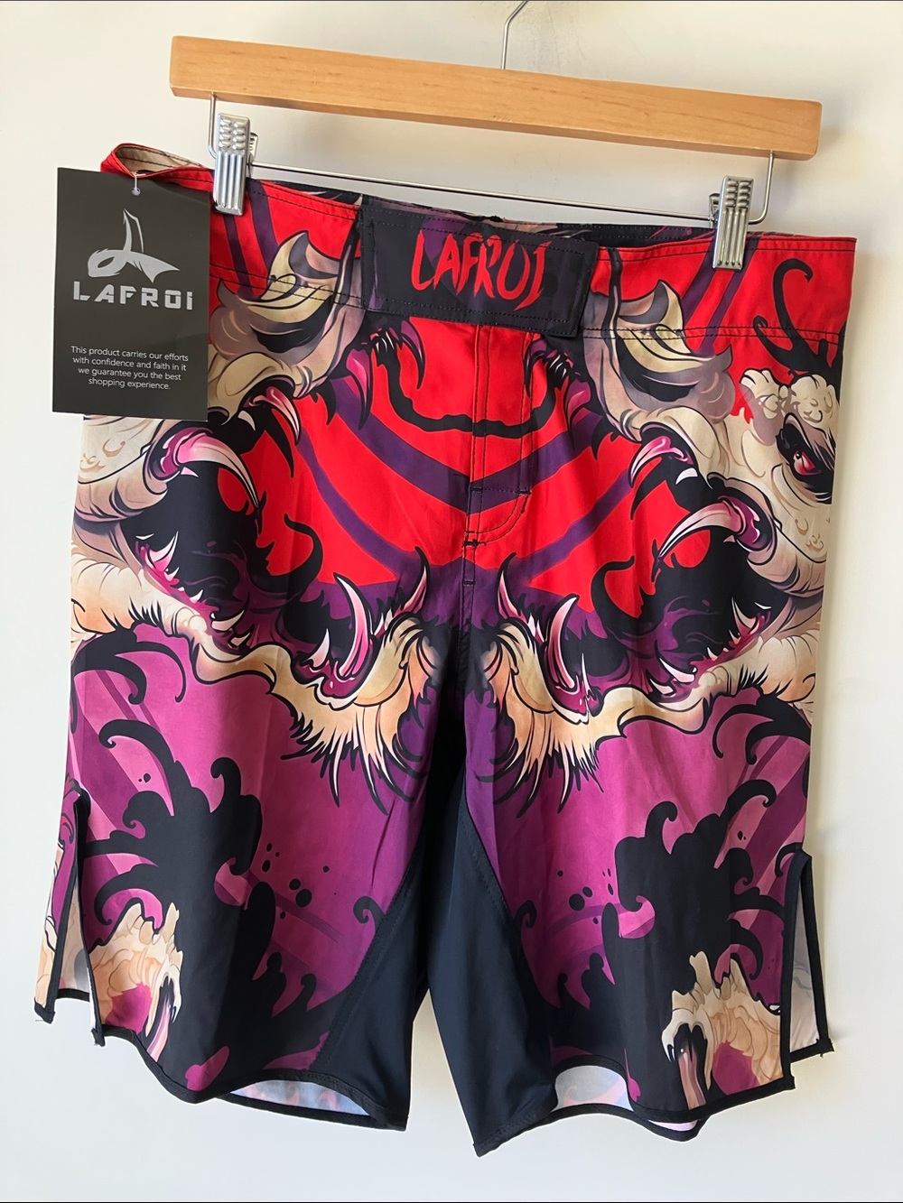 LAFROI Agile MMA Board Shorts Purple/Red Dragon Graphics Men’s Size SM NWT